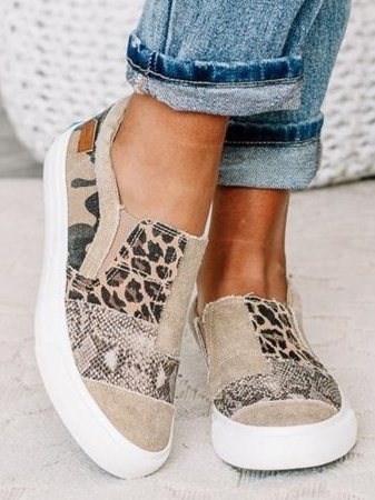 Alana – Leopard Slip-on Sneakers
