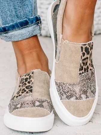 Alana – Leopard Slip-on Sneakers