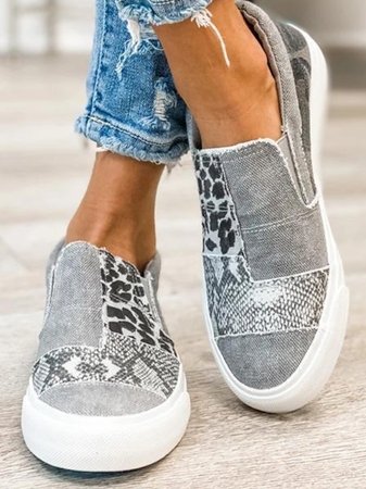 Alana – Leopard Slip-on Sneakers